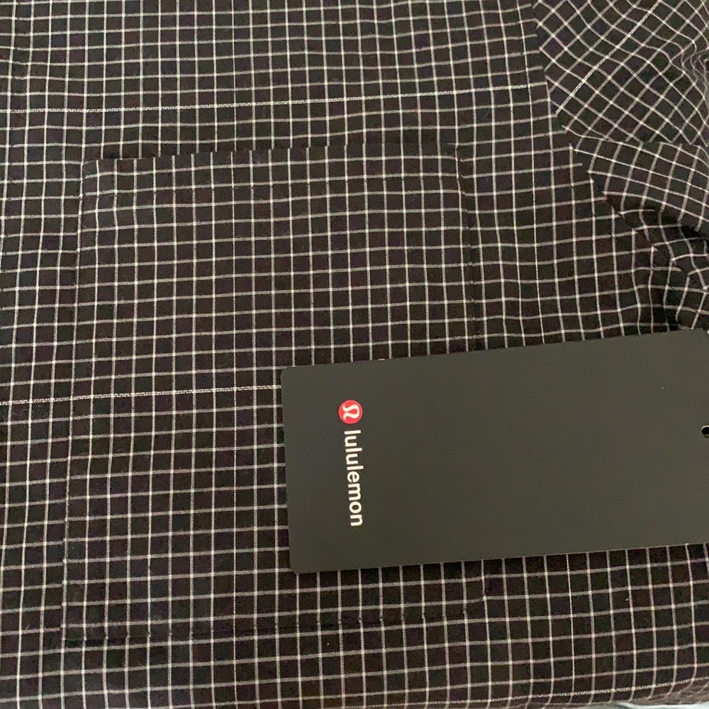 Lululemon dress shirt